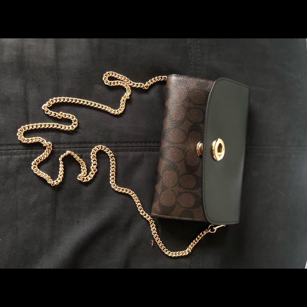 Authentic Small Convertible Coach Clutch/Purse - image 1